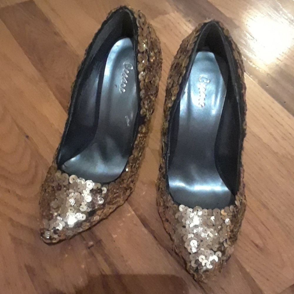 Sequin Sparkle Heels - Picture 3 of 4